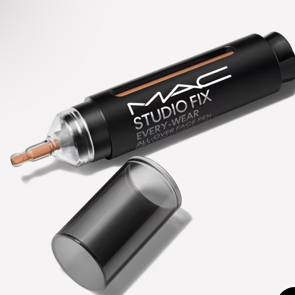 MAC - Picture 1 of 6